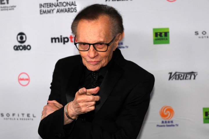Presenter Larry King Meninggal Dunia