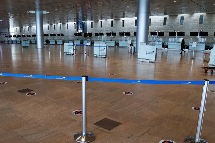 Bandara internasional Ben Gurion, yang tampak kosong di Lod dekat Tel Aviv, Israel.