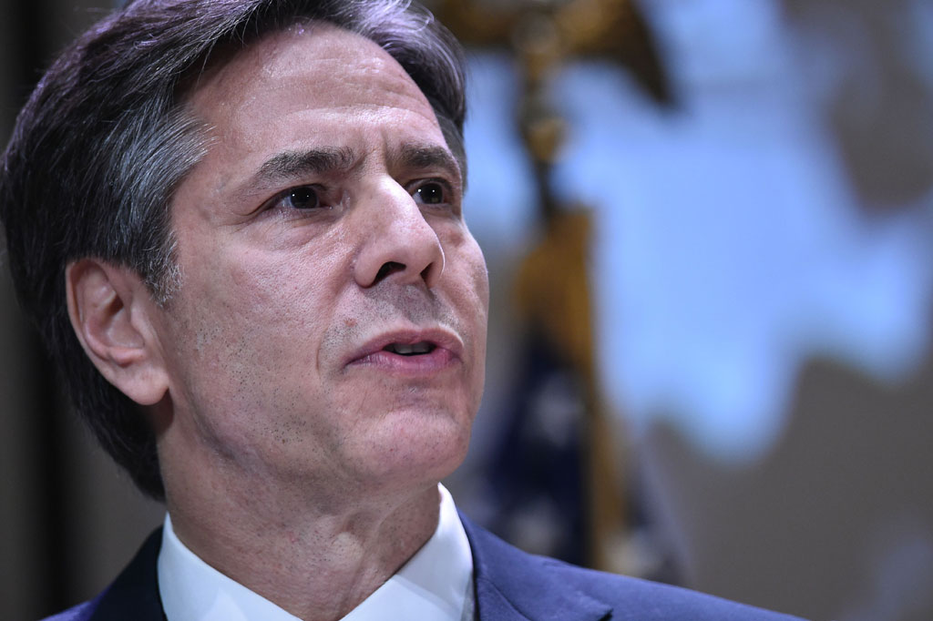 Senat Amerika Serikat, Selasa, 26 Januari 2021 waktu setempat, memberikan persetujuan bagi diplomat senior Antony Blinken untuk menjadi Menteri Luar Negeri, sebagaimana diajukan oleh Presiden Joe Biden.