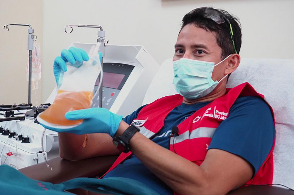 Donor plasma itu dijalani setelah dia dinyatakan pulih sepenuhnya dari Covid-19, beberapa pekan lalu.