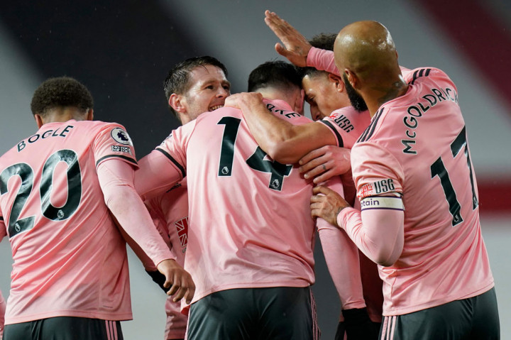 Manchester United secara mengejutkan dikalahkan tim juru kunci Sheffield United pada laga pekan ke-20 Liga Inggris di Stadion Old Trafford, Kamis, 28 Januari 2021 dini hari WIB. Kekalahan tersebut sekaligus membuat Setan merah gagal kembali ke puncak klasemen sementara.