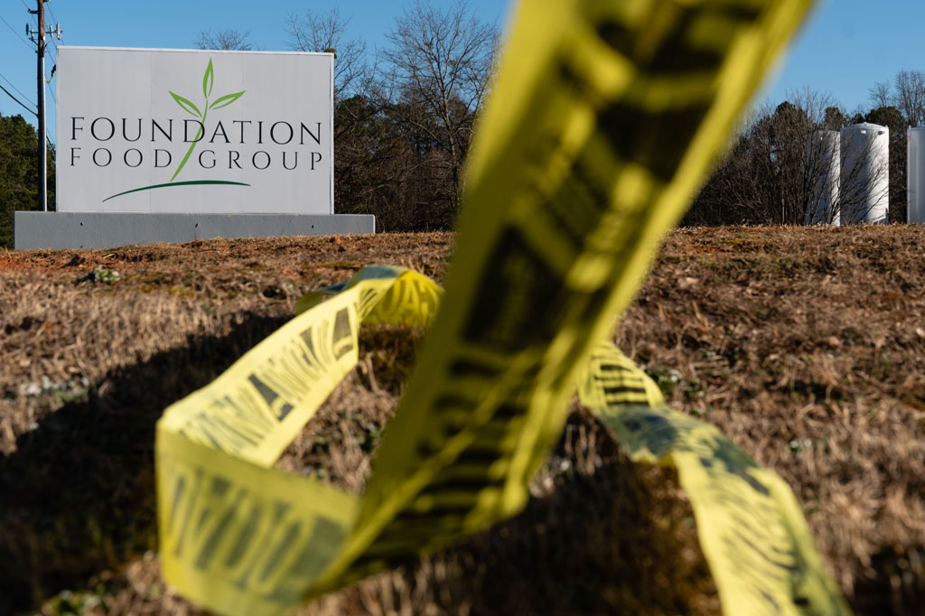 Pabrik pengolahan unggas Prime Pak Foods di Gainesville, Georgia tempat terjadinya kebocoran nitrogen cair pada hari sebelumnya yang tersebut mengakibatkan enam kematian dan beberapa rawat inap.