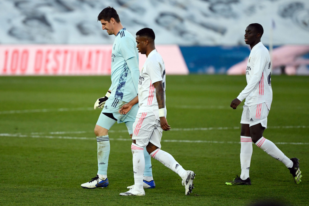 Kekalahan ini membuat Real Madrid gagal memperkecil jarak dengan Atletico Madrid yang memuncaki klasemen. Real Madrid tertahan di peringkat kedua dengan 40 poin, tertinggal tujuh angka dari Atletico Madrid.