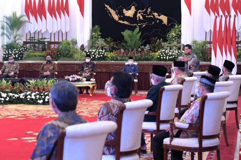 Direktur Utama Bank Syariah Indonesia, Hery Gunardi memberikan sambutan saat peresmian di Istana Negara, Jakarta.