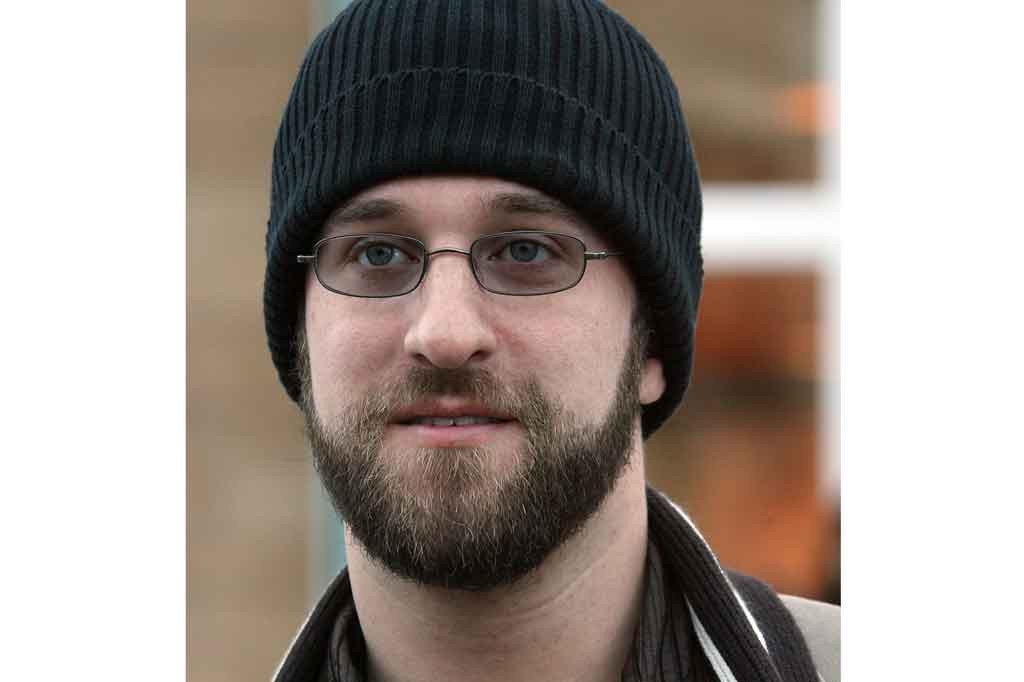 Aktor AS, Dustin Diamond, yang terkenal karena memerankan kutu buku  Screech di serial TV terkenal 'Saved by the Bell', meninggal dunia pada Senin, 1 Februari 2021 waktu setempat. 