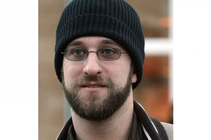 Aktor AS, Dustin Diamond, yang terkenal karena memerankan kutu buku  Screech di serial TV terkenal 'Saved by the Bell', meninggal dunia pada Senin, 1 Februari 2021 waktu setempat. 