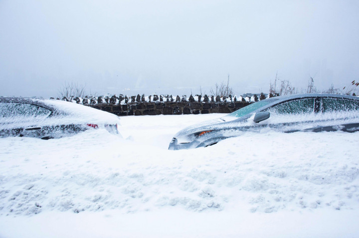 Diprediksi badai salju akan terus terjadi hingga Selasa, 2 Februari 2021, waktu setempat. AFP Photo/Kena Betancur 
