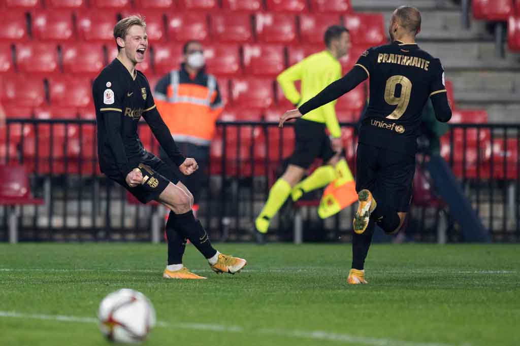 Pada menit ke-113 Frenkie de Jong mampu merestorasi keunggulan dengan menyambar bola muntah hasil tembakan Lionel Messi yang tak dihentikan sempurna oleh Escandell.