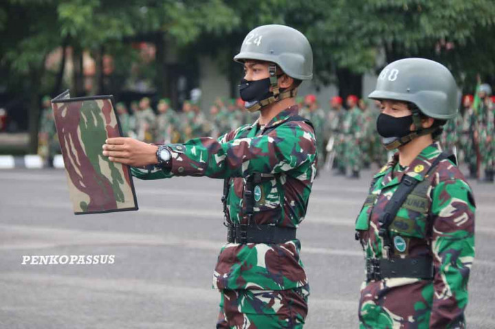 Upacara pembukaan pendidikan Para Dasar yang diikuti 227 Taruna Akmil terdiri dari 209 taruna dan 18 taruni tersebut ditandai dengan penyematan tanda peserta pendidikan kepada perwakilan taruna/i oleh Danpusdiklatpassus Kopassus dan dilanjutkan dengan pengucapan janji peserta pendidikan.