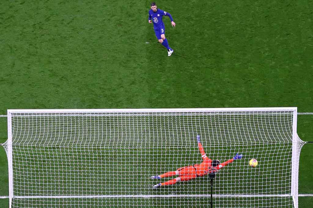 Eksekusi penalti diambil dengan sempurna oleh Jorginho untuk menjebol gawang tuan rumah yang dikawal Hugo Lloris.