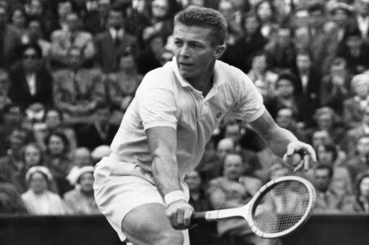 Trabert merebut AS Terbuka 1953, Prancis Terbuka 1954, AS, dan Prancis Terbuka 1955, serta Wimbledon. Trabert termasuk dalam kelompok pria terpilih untuk memenangkan tiga gelar Grand Slam dalam satu tahun, yang mencakup Don Budge (1938), Rod Laver (1962, 1969), Mats Wilander (1988), Roger Federer (2004, 2006, 2007), Rafael Nadal (2010), dan Novak Djokovic (2011, 2015).