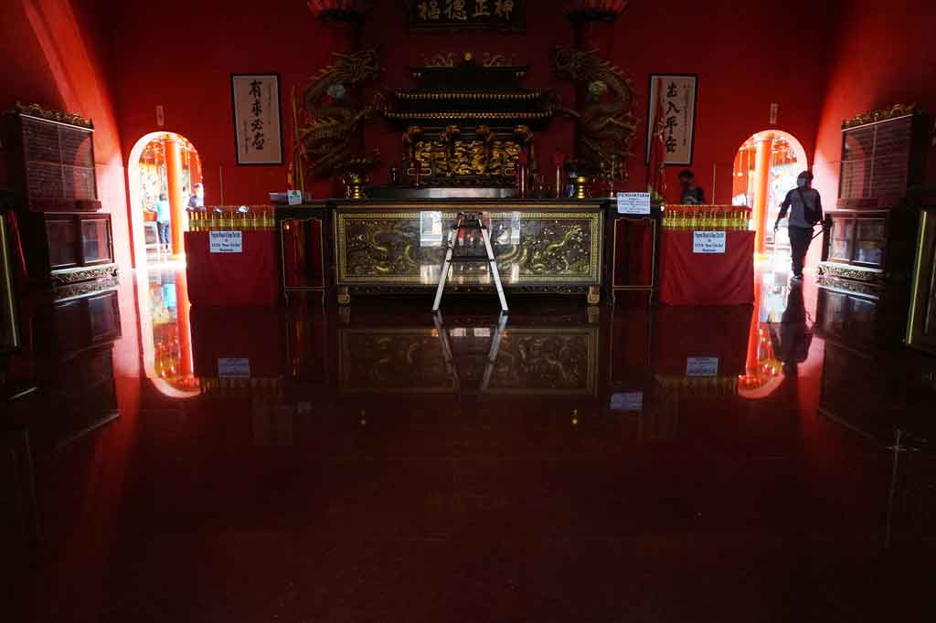 Menurut juru bicara Kelenteng Boen Tek Bio, Sobitananda, memastikan bahwa perayaan Imlek dan Cap Go Meh tahun ini ditiadakan karena masih dalam masa pandemi covid-19. 