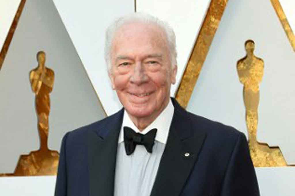 Plummer adalah salah satu aktor karakter yang paling dikenal dan dikagumi di Hollywood, dengan sekitar 100 film yang telah dibintanginya. Nominasi Academy Award pertamanya datang pada 2010 untuk 'The Last Station', untuk perannya sebagai penulis Rusia Leo Tolstoy.