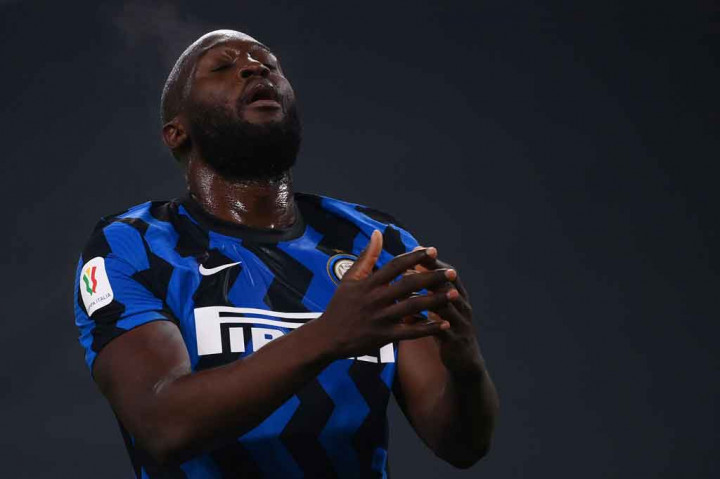 Pada menit ke-25, Nerrazurri hampir mengemas gol dari situasi tendangan bebas, namun Romelu Lukaku gagal menyambar umpan silang Christian Eriksen.