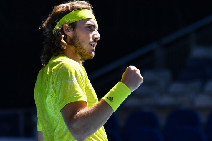 Tsitsipas, semifinalis di Melbourne Park pada 2019, selanjutnya akan bertemu pemenang pertandingan antara petenis Italia unggulan kesembilan Matteo Berrettini dan Karen Khachanov dari Rusia, yang menjadi unggulan ke-19.