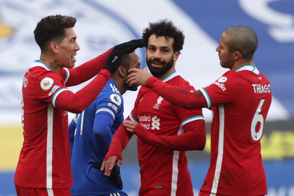 Pada laga pekan ke-25, skor 0-0 menutup babak pertama. Pada babak kedua, Mohamed Salah membawa Liverpool unggul di menit ke-67. AFP Photo/Carl Recine