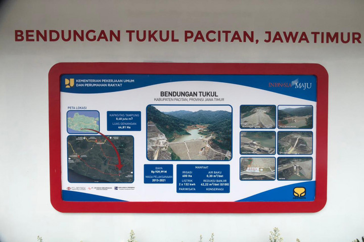 Jokowi Resmikan Bendungan Tukul Di Pacitan