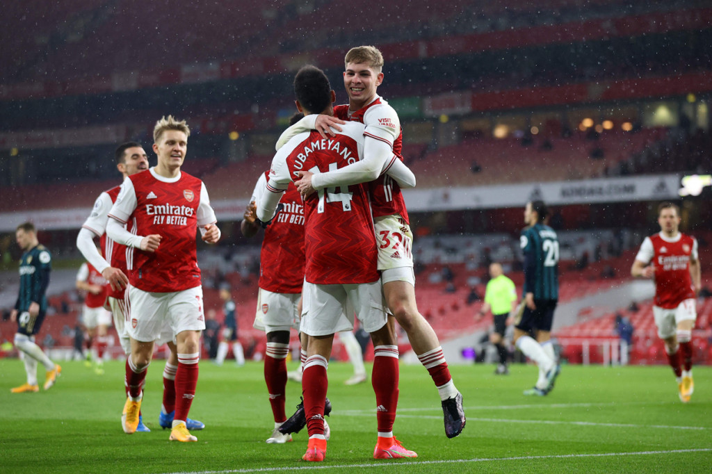 Pierre Emerick Aubameyang melakukan selebrasi usai mencetak gol ke gawang Leeds United. AFP Photo/Julian Finney