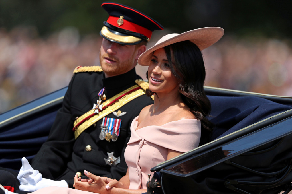 Pasangan Pangeran Harry dan Meghan Markle mengumumkan kabar bahagia.