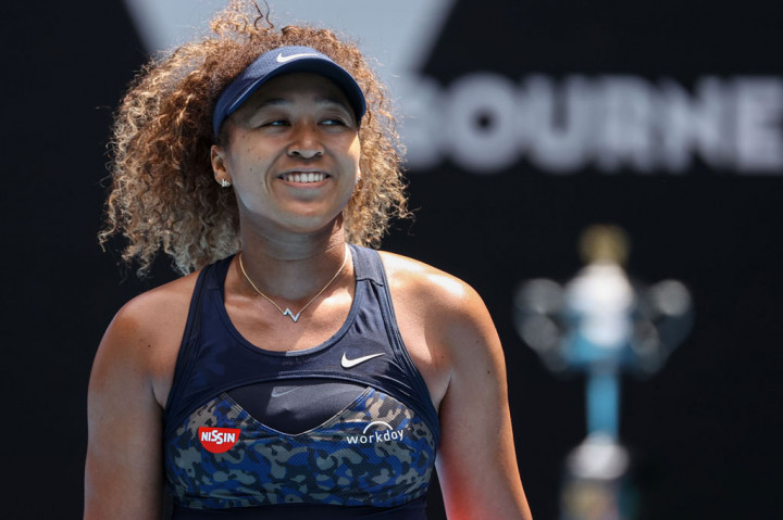 Osaka, 23, di babak selanjutnya akan melawan pemenang Grand Slam 23 kali Williams atau petenis nomor dua dunia Halep untuk memperebutkan satu tempat di final hari Sabtu, 20 Februari 2021.