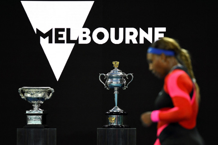 Duel ini dipastikan berlangsung sengit mengingat rivalitas kedua petenis beda generasi itu sudah panas sejak keduanya pertama kali bentrok. AFP Photo/William West