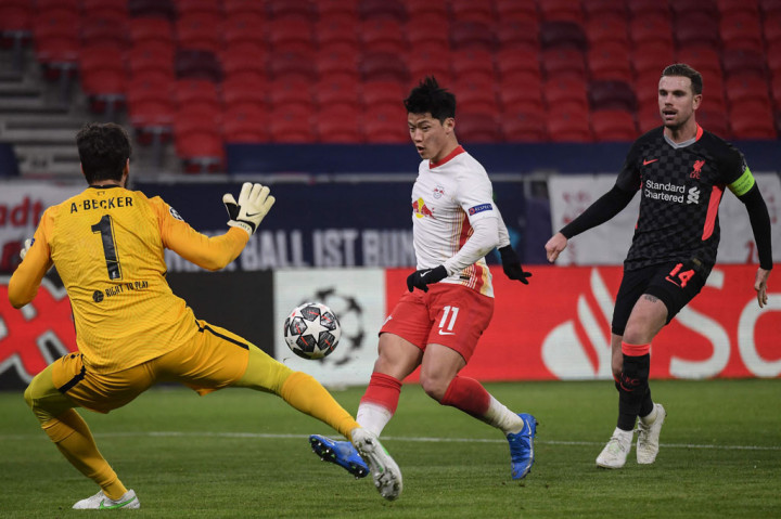 Satu-satunya peluang berbahaya Leipzig tercipta pada ujung laga. Menerima umpan terobosan Tyler Adam, pemain yang baru masuk pada babak kedua, Hwang Hee-chan, melepaskan tendangan yang arahnya menyamping ke sisi kiri gawang Liverpool. 
