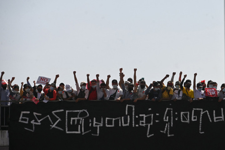 Pengunjuk rasa anti-kudeta di Myanmar kembali beraksi dengan demonstrasi besar-besaran.