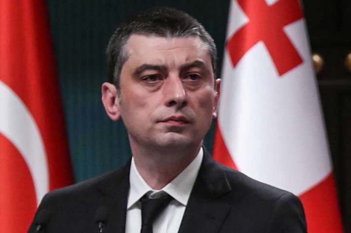 Perdana Menteri Georgia mengundurkan diri pada Kamis, 17 Februari 2021 waktu setempat, karena rencana untuk menangkap seorang pemimpin oposisi teratas. Giorgi Gakharia mengatakan hal itu berisiko meningkatkan krisis politik di negara bekas Soviet itu.
