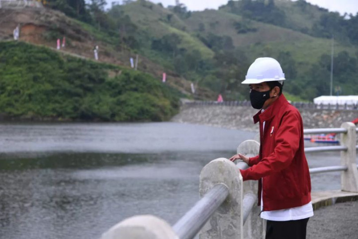 Untuk diketahui, sebelum diresmikan oleh Presiden, bendungan tersebut telah mampu memberikan dampak instan atas kehadirannya di wilayah tersebut. Penjabat Gubernur Kalimantan Selatan, Safrizal, melaporkan bahwa bendungan yang merupakan proyek monumental di Kalimantan Selatan itu mampu mereduksi aliran banjir yang membuat Kabupaten Tapin menjadi satu dari sejumlah wilayah yang memperoleh dampak minim saat terjadi banjir beberapa waktu lalu.
