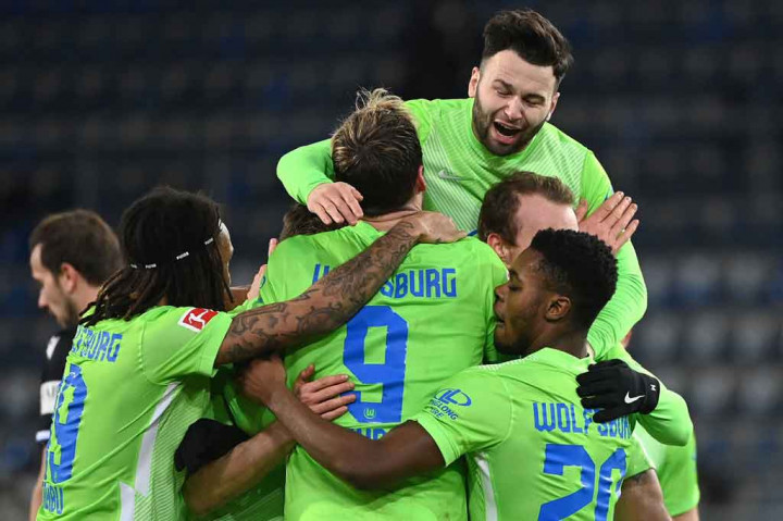 Pasukan Oliver Glasner kini naik ke peringkat ketiga dengan mengemas 42 poin, unggul tiga poin atas tim posisi keempat Eintracht Frankfurt. Sedangkan Arminia tetap berada di urutan ke-16 dengan 18 poin.