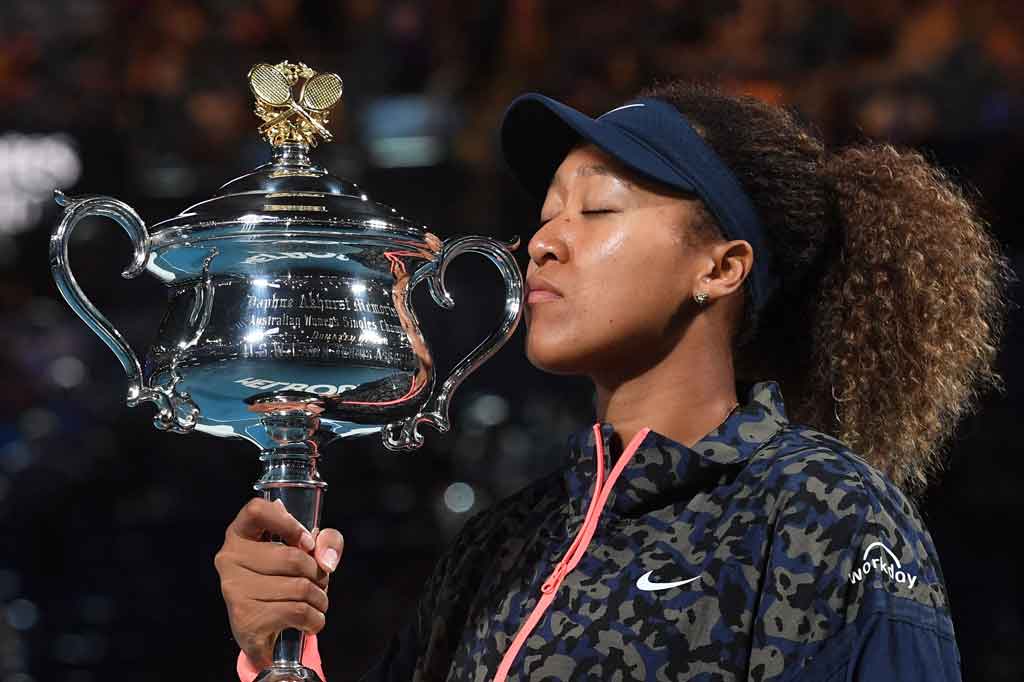 Petenis berusia 23 tahun, yang juga menjadi perempuan pertama sejak Monica Seles yang memenangkan empat final besar pertamanya, sekarang akan naik ke peringkat kedua dunia.