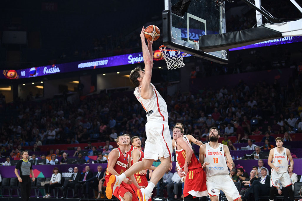 Keputusannya untuk pulang ke Barca diyakini dapat memberikan kesempatan baginya untuk menyiapkan kondisi fisik terbaiknya agar bisa memperkuat tim nasional Spanyol dalam Olimpiade Tokyo nanti.