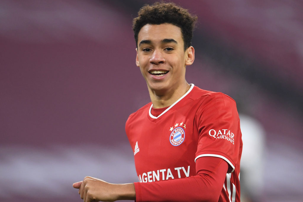 Musiala akan berusia 18 tahun pada Jumat, 26 Februari 2021, dan menandai penampilan keempatnya di Liga Champions dengan mencetak gol di babak pertama saat Bayern mengalahkan Lazio 4-1 dalam pertandingan leg pertama babak 16 besar pada Selasa, 23 Februari 2021 di Roma.