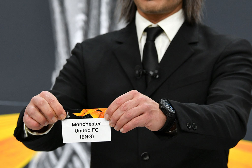 Laga big match tersaji pada babak 16 besar Liga Europa 2020/2021 saat Manchester United akan berhadapan dengan AC Milan. Hal itu berdasarkan hasil undian yang berlangsung di Nyon, Jumat, 26 Februari 2021.