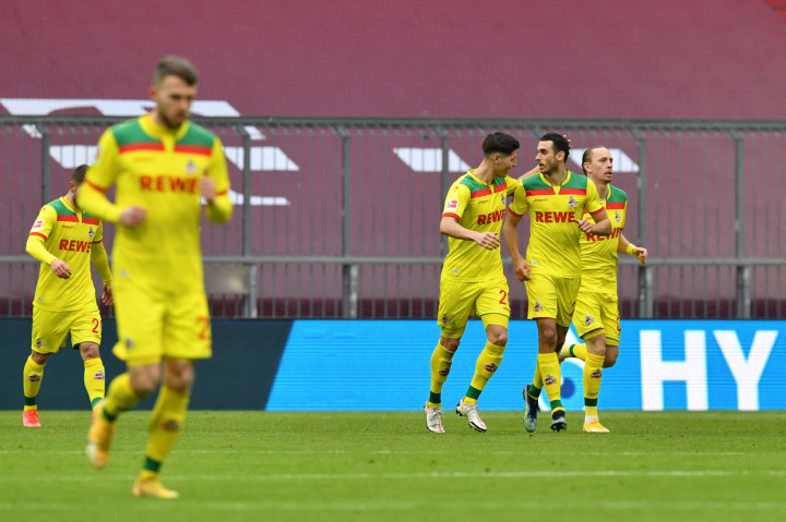 Di babak kedua, Koln sempat menipiskan ketertinggalan menjadi 1-2. Di menit ke-49, gawang Manuel Neuer bergetar usai dibobol Ellyes Skhiri.
