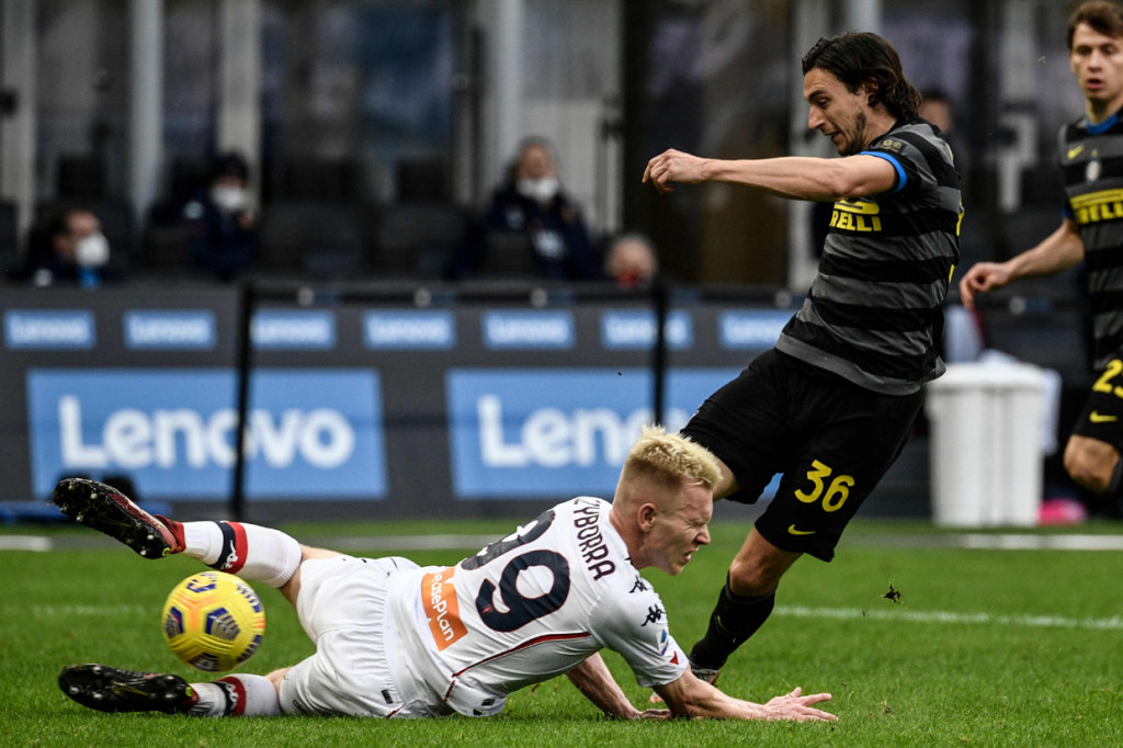 Inter baru mampu menggandakan kedudukan di menit ke-69 dari gol Matteo Darmian.