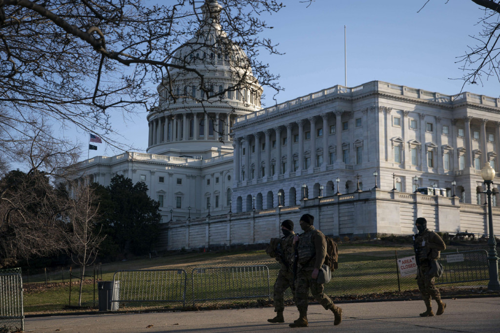 Sebelumnya pihak intelijen mengungkapkan sebuah grup milisi, yang diduga kuat pendukung Trump akan melancarkan serangan ke Gedung Capitol, Washington, Amerika Serikat (AS).