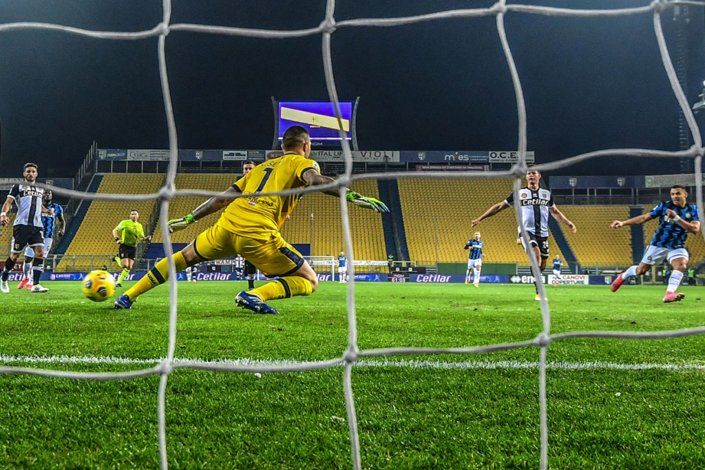 Gol kemenangan Inter atas Parma dicetak oleh Alexis Sanchez pada menit ke-55 dan ke-62.
