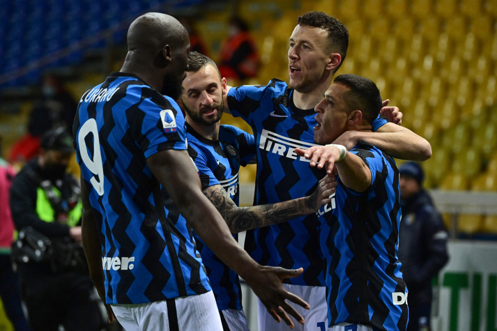 Atas hasil ini, Nerazzurri, julukan Inter, tetap berada di puncak klasemen dan memperlebar jarak dari rival terdekat, AC Milan.