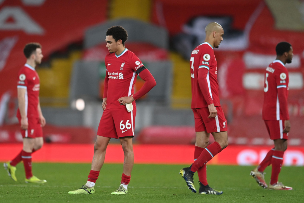 Hasil ini membuat Liverpool untuk pertama kalinya sepanjang sejarah menelan lima kekalahan beruntun dalam laga kandang Liga Inggris.
