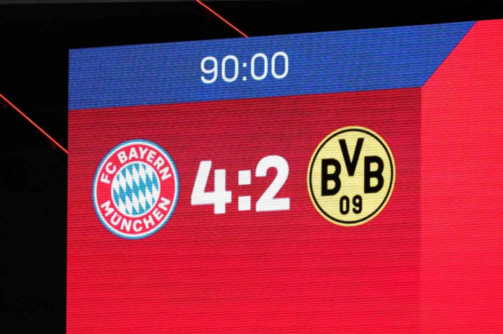 Kemenangan itu mengantarkan Bayern mengamankan kembali posisi puncak yang sempat direbut RB Leipzig beberapa jam sebelumnya. Bayern mengoleksi 55 poin, unggul dua poin atas Leipzig, sedangkan Dortmund (39) melorot ke urutan keenam disalip oleh Bayer Leverkusen (40).