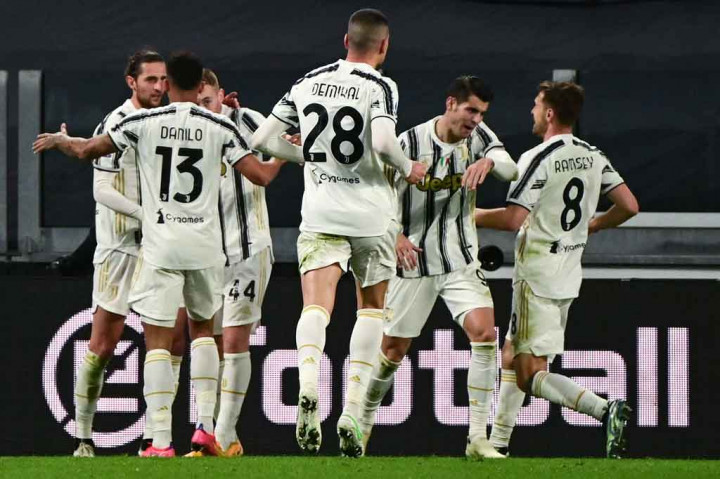 Satu menit kemudian, kerja keras Juve membuahkan hasil lewat Andrian Rabiot menyelesaikan umpan Alvaro Morata untuk membuat kedudukan imbang 1-1.