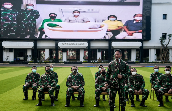 Ia menderita kelainan reproduksi yang baru diketahui dalam pemeriksaan tersebut.