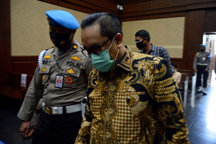 Terdakwa kasus dugaan suap penghapusan red notice Joko Tjandra, Brigjen Prasetijo Utomo hadir dalam sidang putusan terhadap diri nya di Pengadilan Tipikor, Jakarta.