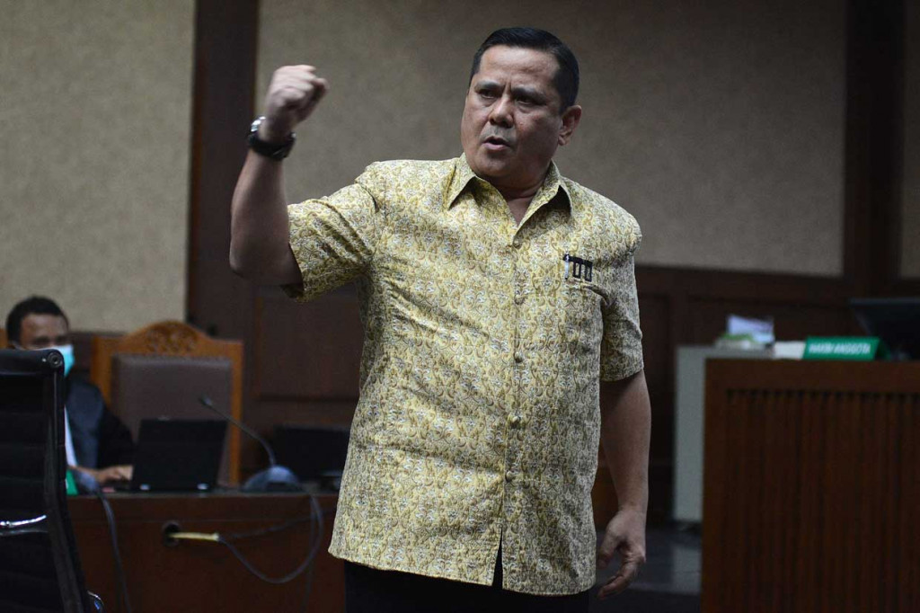 Napoleon menyatakan banding dengan putusan tersebut.