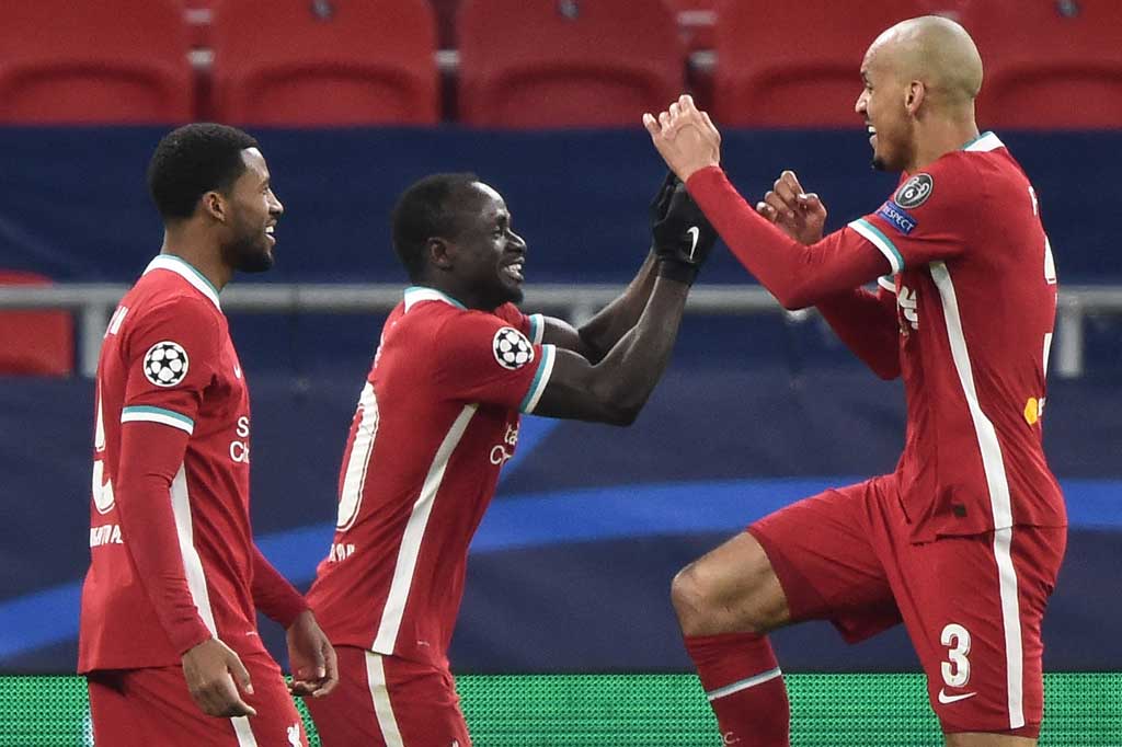 Seusai unggul 1-0, Juergen Klopp menarik keluar Thiago dan Jota masing-masing digantikan Naby Keita dan Divock Origi. Langkah itu terbukti mujarab, sebab pada menit ke-74 Origi mengirimkan umpan silang matang ke arah Mane yang diselesaikan sempurna oleh penyerang Senegal itu untuk menggandakan keunggulan Liverpool.