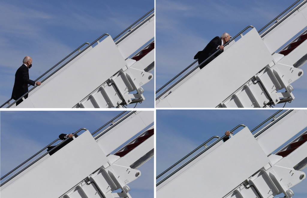 Presiden AS Joe Biden tersandung hingga tiga kali dalam perjalanannya menaiki anak tangga ke pesawat kepresidenan Air Force One pada Jumat 19 Maret 2021 waktu setempat.
