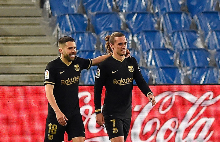 Gol kemenangan Barca dicetak oleh Antoine Griezmann pada menit ke-37, Sergino Dest ke-43 dan 53', Lionel Messi (56' dan 89'), serta Ousmane Dembele (71').