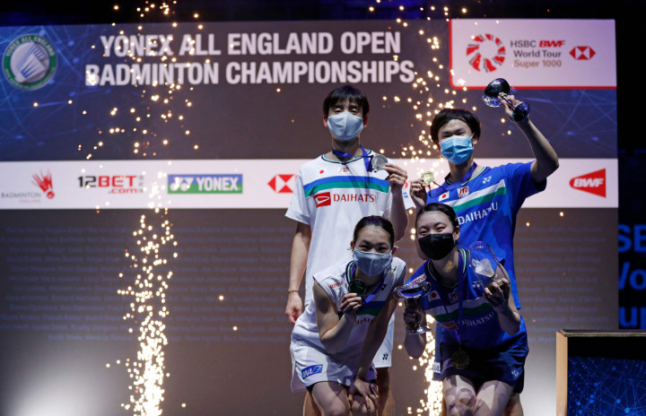 Mereka mengandaskan rekannya yang membuat kejutan di turnamen ini, Yuki Kaneko/Misaki Matsutomo dengan skor 21-14 dan 21-13.