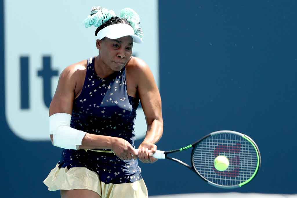 Bagi Williams ini merupakan kekalahan paling awal di Miami sejak dia melakukan debutnya di turnamen itu pada tahun 1997.